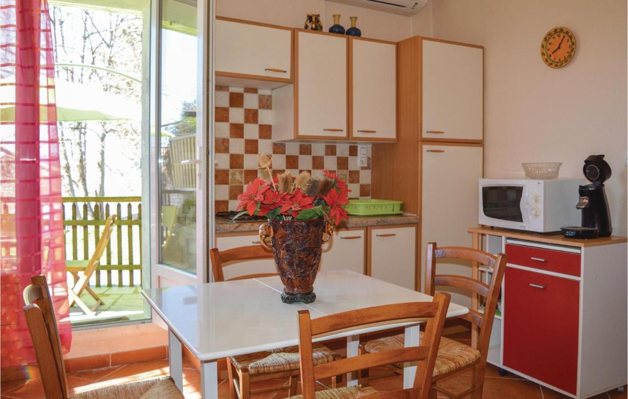 Nice Apartment In Zonza With Kitchenette Bagian luar foto