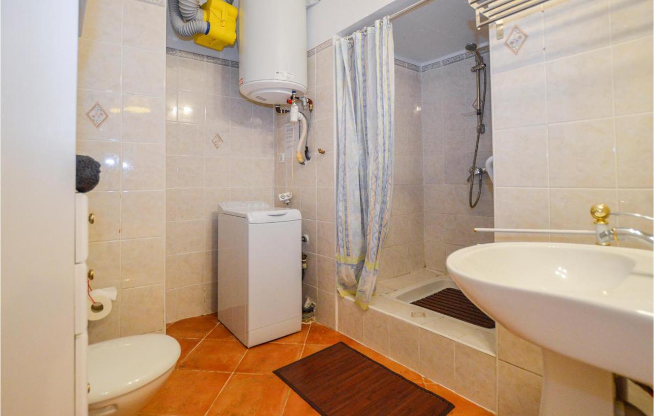 Nice Apartment In Zonza With Kitchenette Bagian luar foto