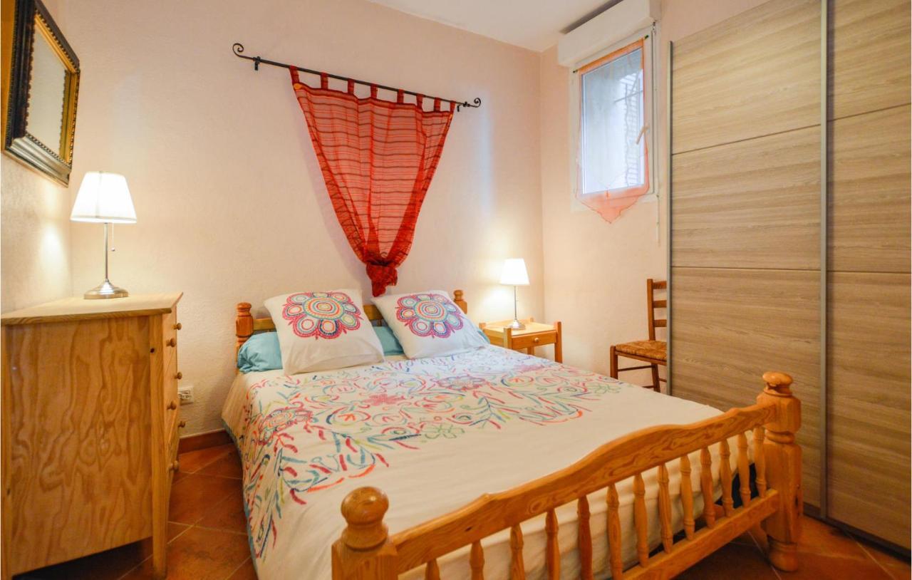 Nice Apartment In Zonza With Kitchenette Bagian luar foto